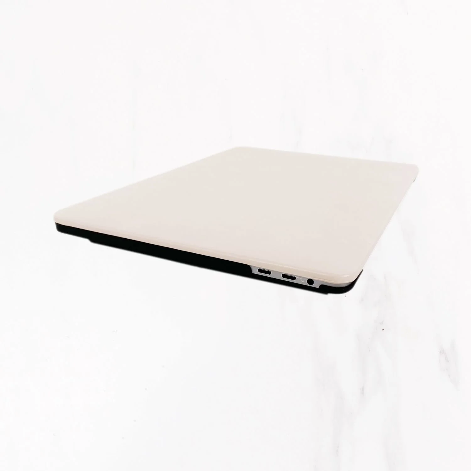 ちゃんなつ　MacBook Air Macbook Series - Smooth Leather Hard Shell Case - Pale Pink